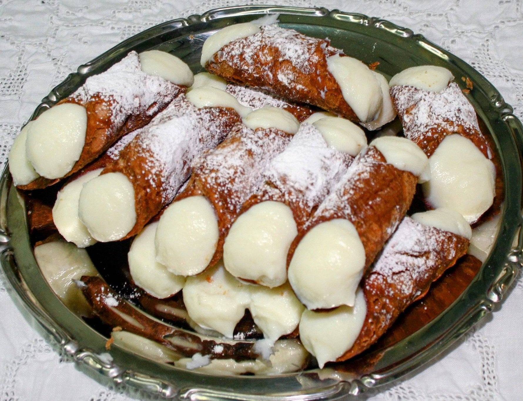 Cannoli siciliani mignon by Scimone